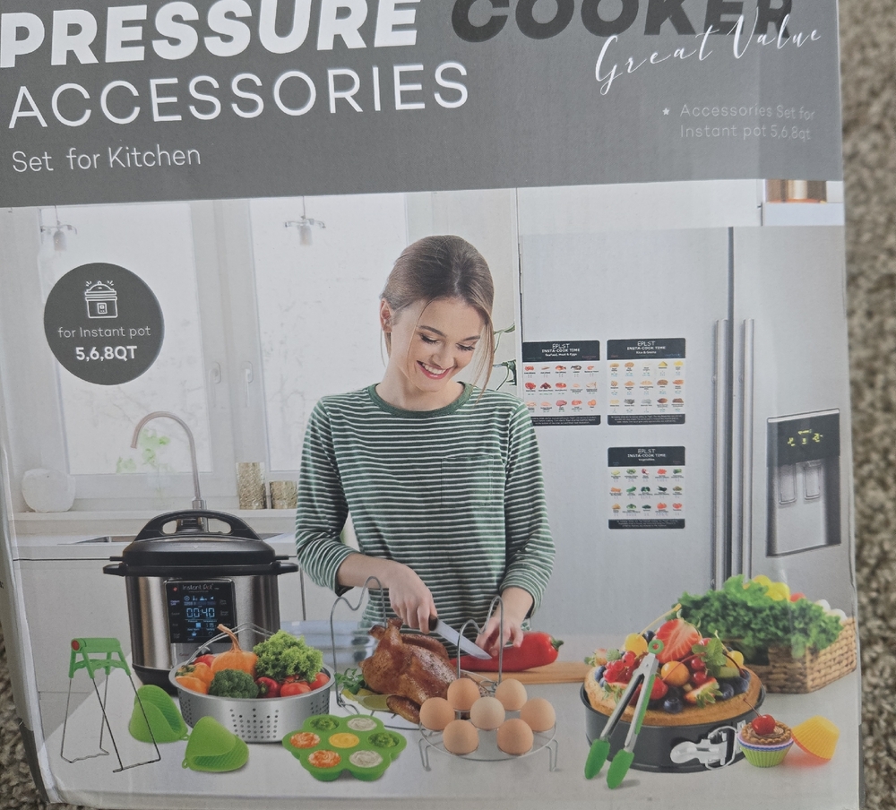 Pressure Cooker Accessories Set - Green and Black